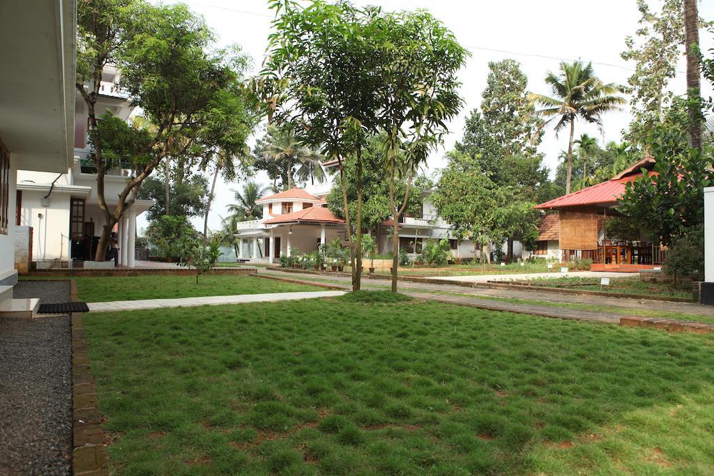 The Health Village Alwaye Luaran gambar